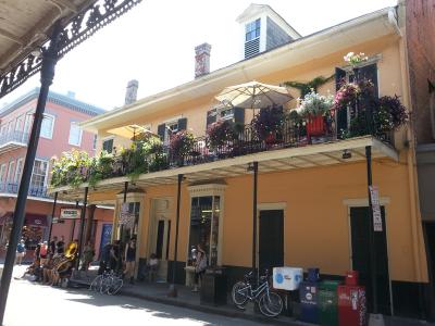 nola.jpg